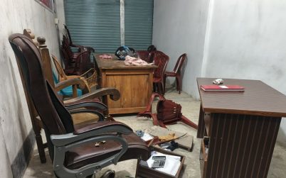 চাঁদা না দেওয়ায় যুবদলের কার্যালয়ে যুবলীগের হামলার অভিযোগ
