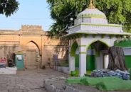 ভারতে মসজিদকে মন্দির ঘোষণা আদালতের, নামাজ পড়তে পারবেন না মুসল্লিরা