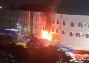 হযরত শাহজালাল আন্তর্জাতিক বিমানবন্দরে কার্গো শেডে ফের আগুন, নিয়ন্ত্রণে কাজ করছে ফায়ার সার্ভিসের ২টি ইউনিট।