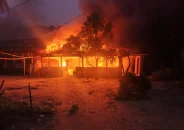গাইবান্ধায় শিবির নেতা হত্যার ঘটনায় অভিযুক্তের বাড়িতে আগুন