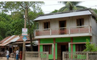 বাবার বাড়ি যাওয়ার পথে গৃহবধূর জীবনে নেমে এলো ‘ঘোর অন্ধকার’