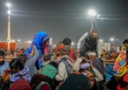 গুজবে হুড়োহুড়ি, ভারতে মন্দিরে পদদলিত হয়ে ৭ জনের মৃত্যু