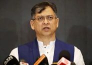 স্থানীয় সরকার মন্ত্রী সালাহউদ্দিন আহমেদ