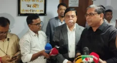 সেপ্টেম্বর থেকে ২ লাখ শ্রমিক নেওয়া শুরু করবে মালয়েশিয়া,১০ হাজার নেবে বিনামূল্যে