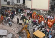 দিল্লিতে ৬ তলা ভবন ধসে নিহত ২, আটকে পড়া শিক্ষার্থীদের উদ্ধারে অভিযান