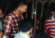 জনরোষের মুখে মদের দোকানে তালা দিল যুবদল-ছাত্রদল