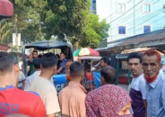 এক নারীর দুই স্বামী, হাসপাতালে তুমুল মারামারি