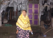 গাইবান্ধায় বসতবাড়িতে হামলা-ভাঙচুর, গলায় অস্ত্র ঠেকিয়ে গৃহবধূকে মারধর