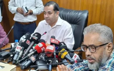 ‘সাংবাদিকদের আইনের আওতায় আনতে আদালতের অনুমতির প্রস্তাব বিবেচনায়’