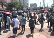 বিশ্ববিদ্যালয় শিক্ষার্থী আজমুল হত্যার প্রতিবাদে উত্তাল খুলনা, সড়ক অবরোধ
