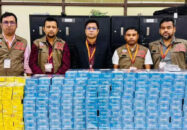 শাহজালালে ৩ যাত্রীর ব্যাগ থেকে ৬৩১ কার্টন সিগারেট জব্দ