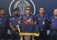 রাউজানে সন্ত্রাসীদের গুলিতে ১২ পুলিশ সদস্য আহত, আটক ১