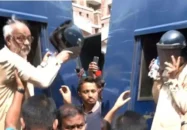 ‘আমি আওয়ামী লীগের না, আমি হেলমেট পরব না’