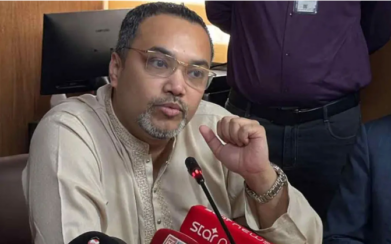 প্রধানমন্ত্রী ও তার স্ত্রী-কন্যাকে নিয়ে অপপ্রচারের জবাব দিলেন মাহদী আমিন