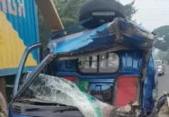 ঘুমের ঘোরে পিকআপ চালিয়ে নিয়ন্ত্রণ হারিয়ে অন্য গাড়িতে ধাক্কা, নিহত ১