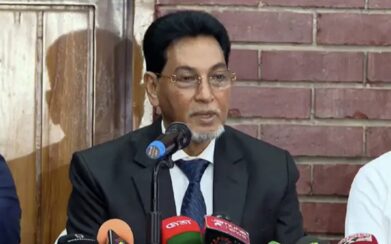 ইউটিউব-ফেসবুক দেশের ক্ষতির অন্যতম কারণ, রাশ টানা হবে: চিফ হুইপ
