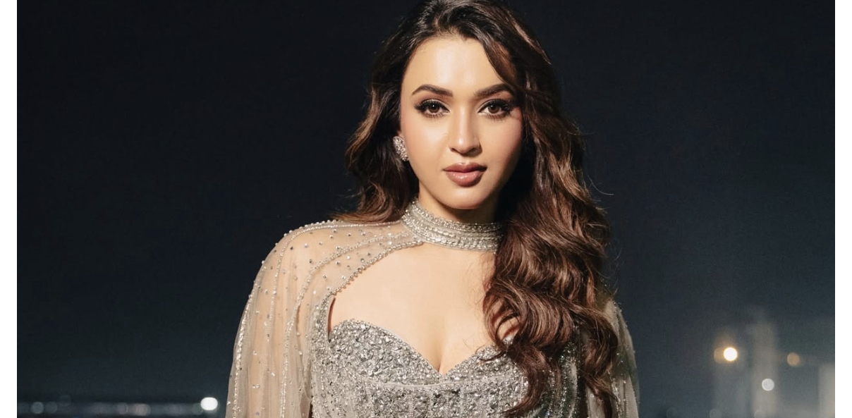 বয়স হলেই বিয়ে করতে হবে, মানতে নারাজ কৌশানি
